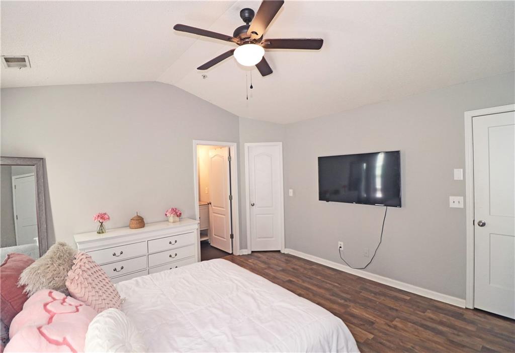 Rivers Station - Residential