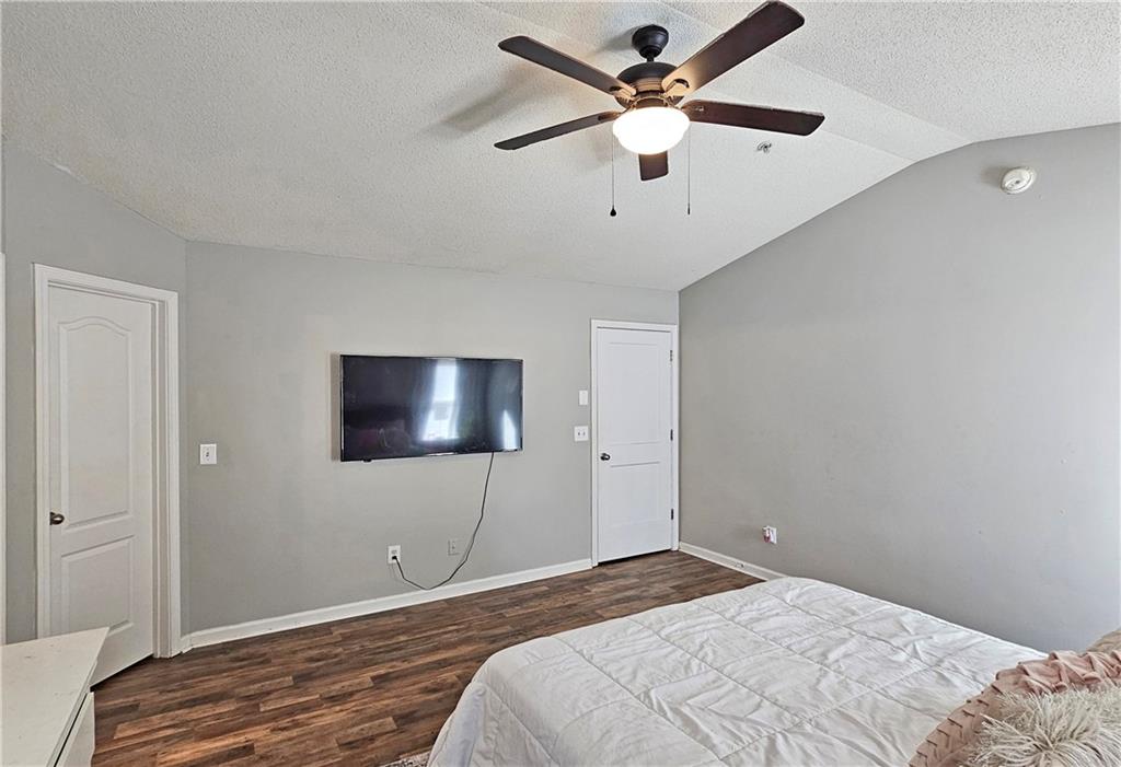 Rivers Station - Residential