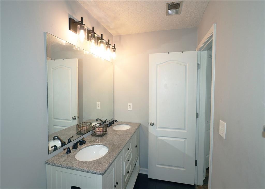 Rivers Station - Residential