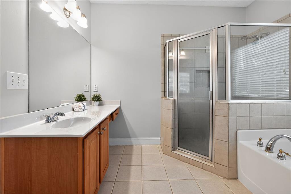 CANTERBURY COVE - Residential