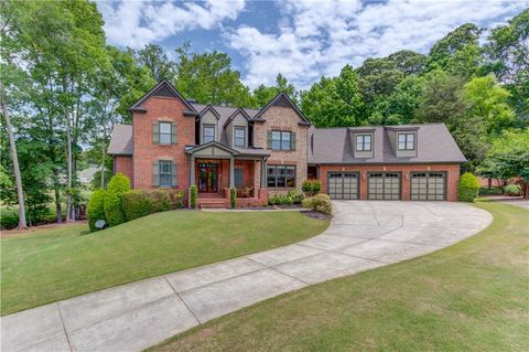Homes For Sale - 2240 N Pear Grove Court<br/> Jefferson, GA 30549