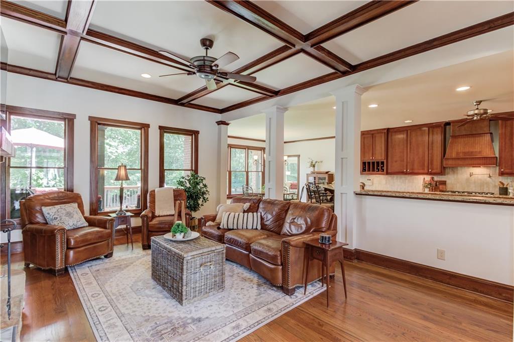 2240 N Pear Grove Court