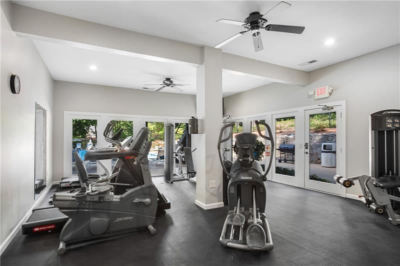 LAKEVIEW AT DUNWOODY SPRINGS - Residential