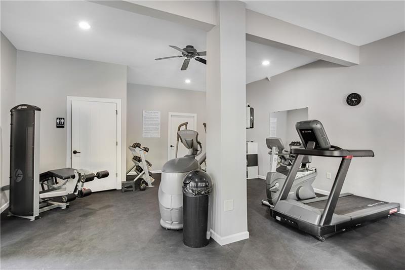 LAKEVIEW AT DUNWOODY SPRINGS - Residential