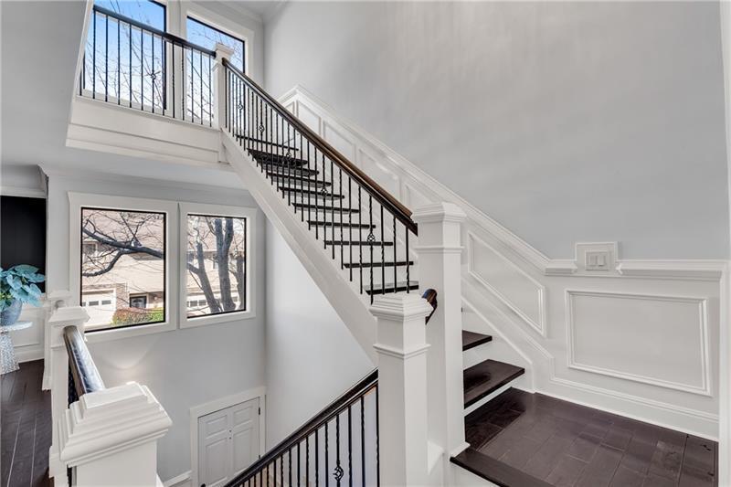 LAKEVIEW AT DUNWOODY SPRINGS - Residential