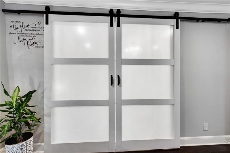 LAKEVIEW AT DUNWOODY SPRINGS - Residential