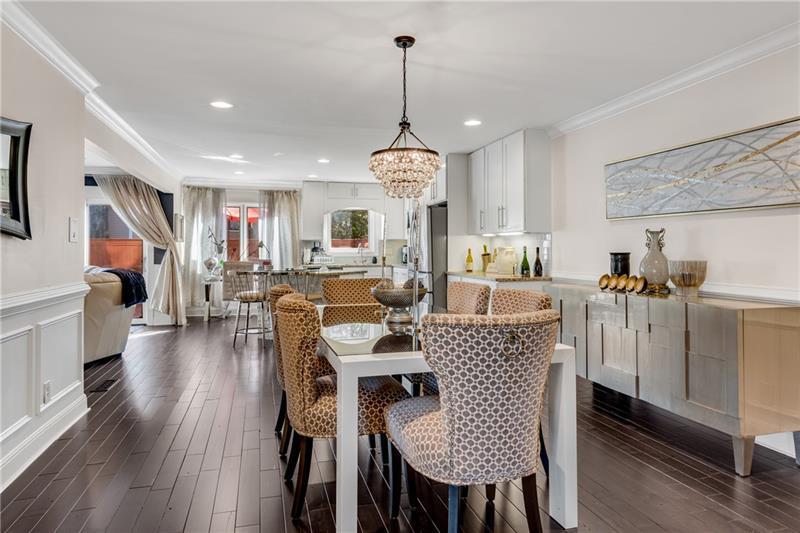 LAKEVIEW AT DUNWOODY SPRINGS - Residential