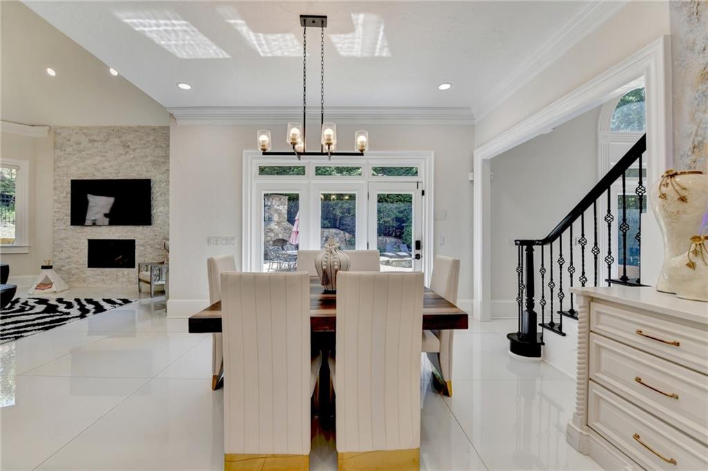 8525 Saint Marlo Fairway Drive Dr, Duluth, Georgia image 38