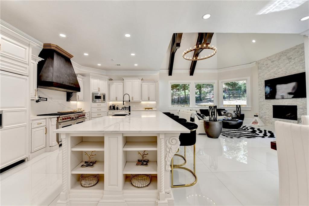 8525 Saint Marlo Fairway Drive Dr, Duluth, Georgia image 27