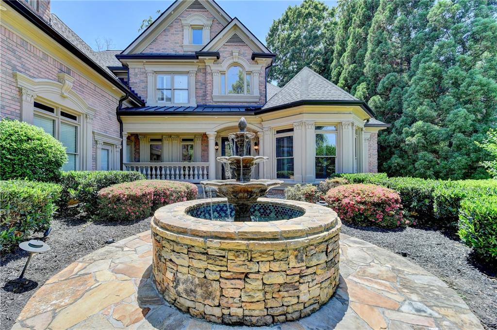 8525 Saint Marlo Fairway Drive Dr, Duluth, Georgia image 9