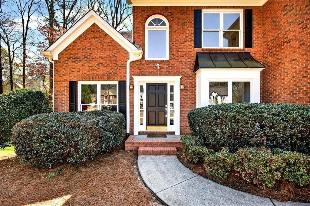 420 Wentworth Downs Court