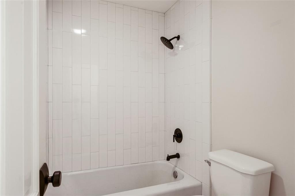 609 Pinetree Drive, Decatur, Georgia image 18