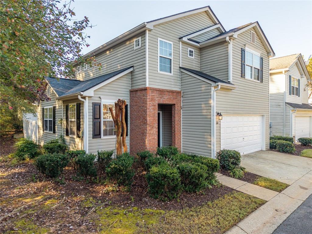 610 W Oaks Drive
