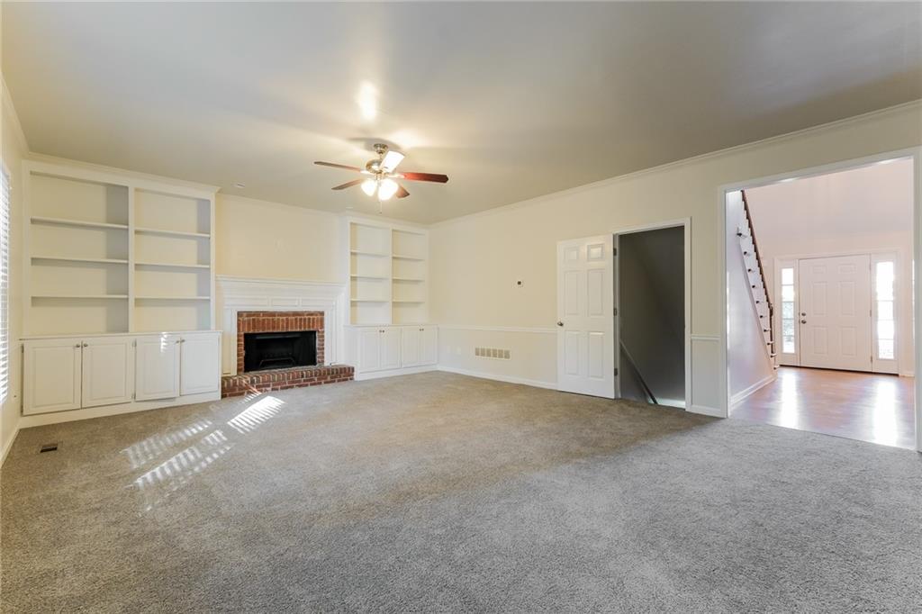 401 Braidwood Knoll NW