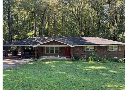 4022 Creel Dr Drive Lithia Springs GA 30122