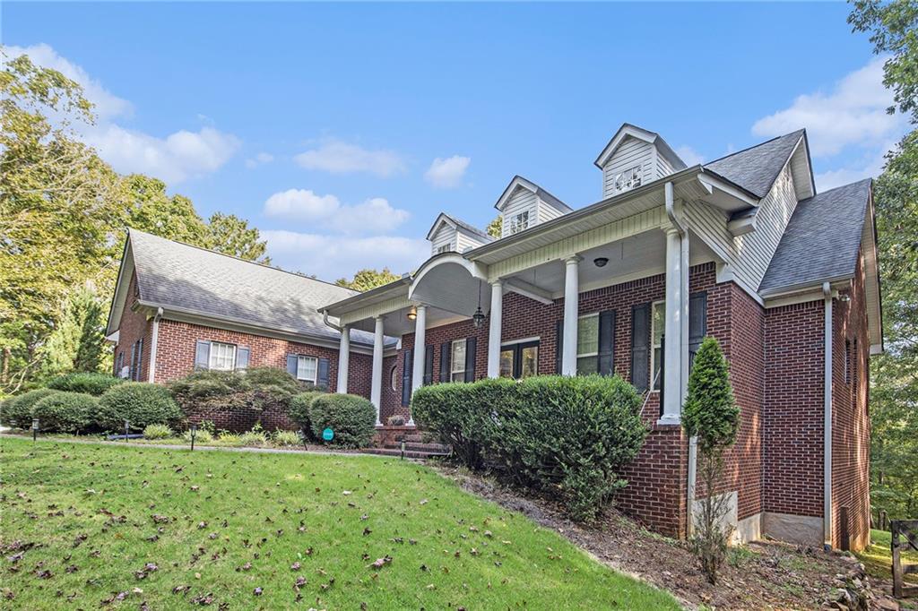 9810 Walnut Grove Trail