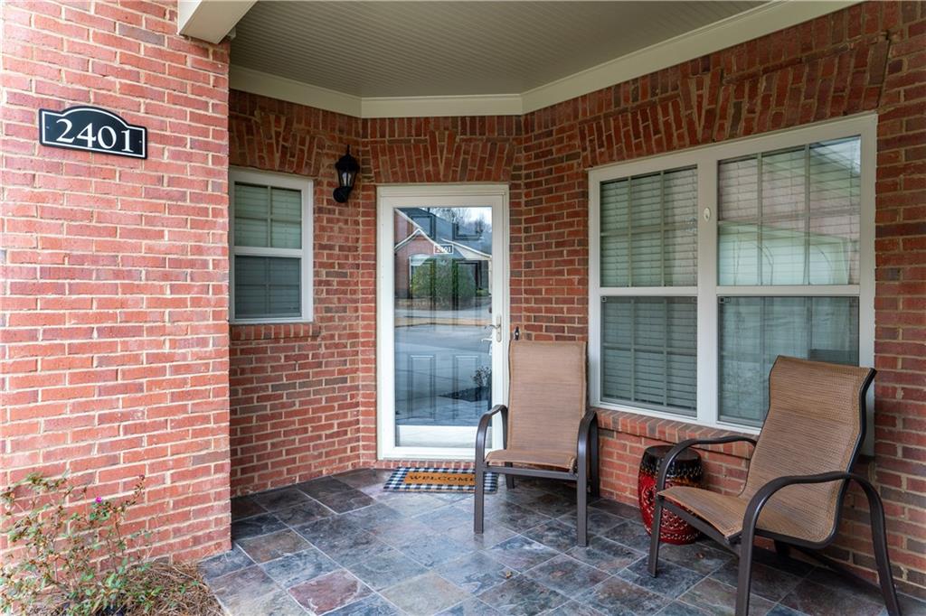 2401 Brookhavenrun Circle, Duluth, Georgia image 4