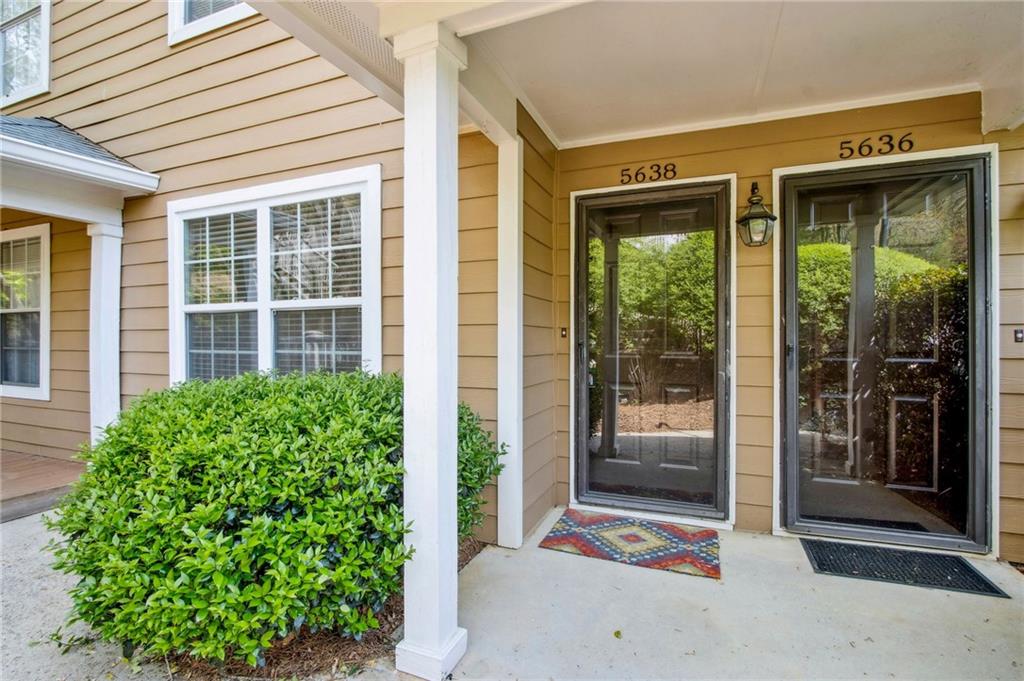 5638 River Heights Crossing, Marietta, Georgia image 1