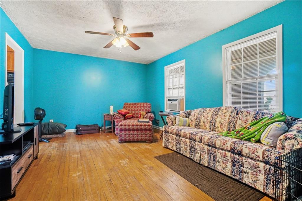 6187 Thornhedge Drive