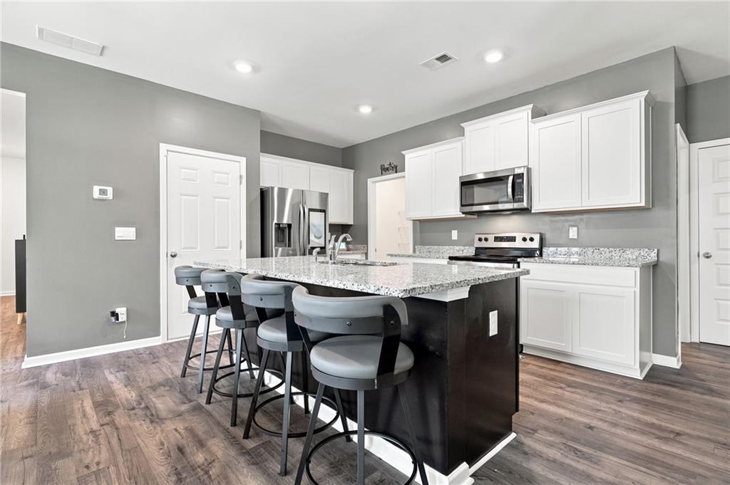 1087 Rigby Court SE
