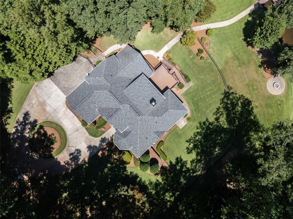 120 Kinloch Court