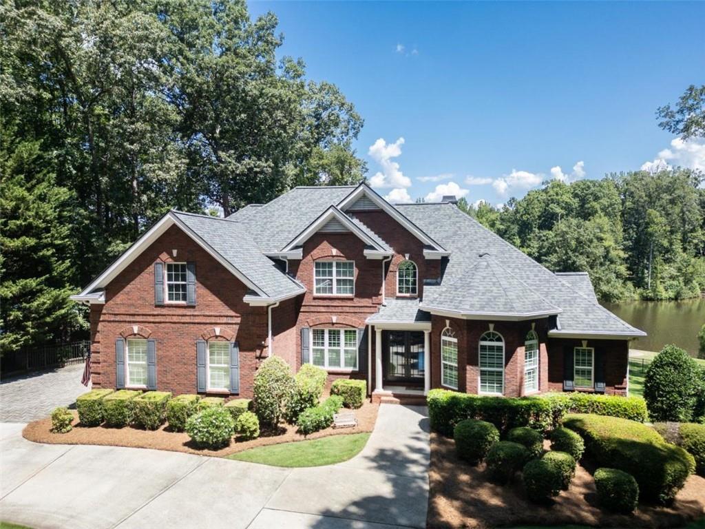 120 Kinloch Court