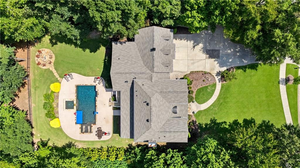 180 Ashborough Park