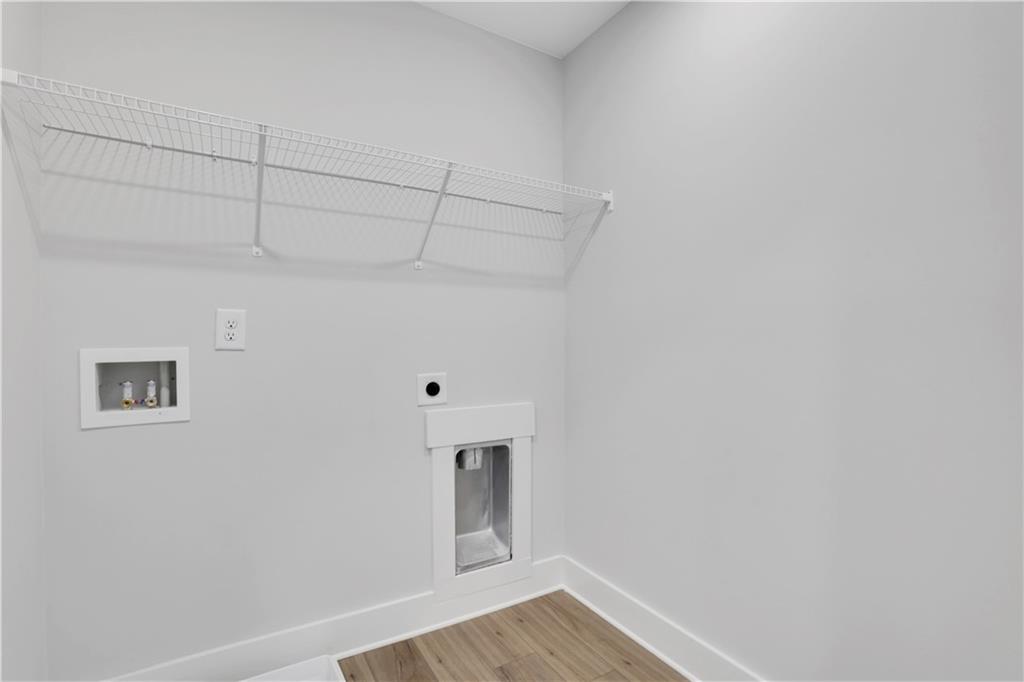 6803 Cambridge Drive, Flowery Branch, Georgia image 31
