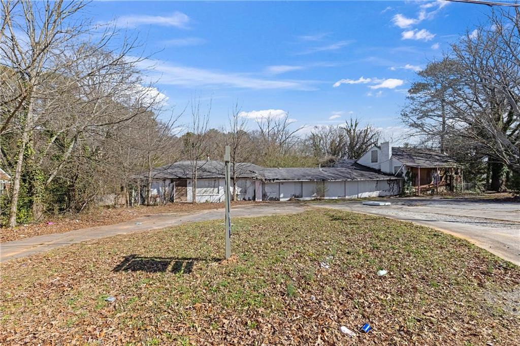 2076 Windy Hill Road, Decatur, Georgia image 9