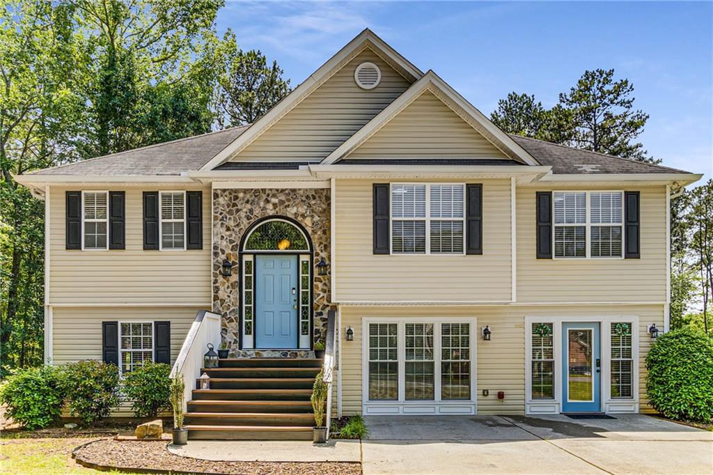 3835 Annandale Lane, Suwanee, Georgia image 1