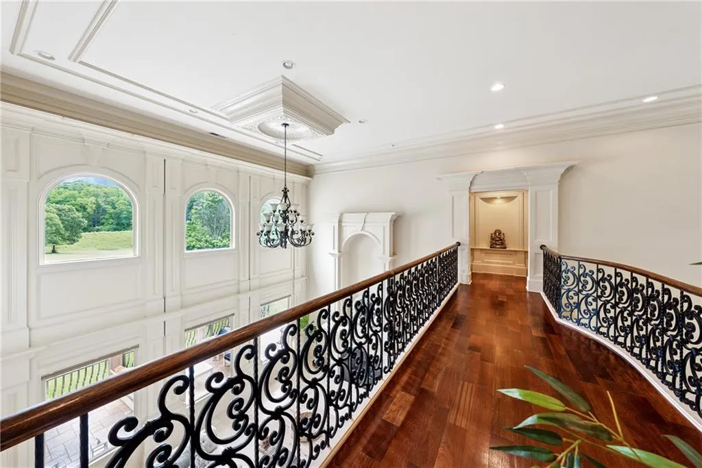 Alpharetta, Georgia 30004, United States, 6 Bedrooms Bedrooms, ,9 BathroomsBathrooms,Residential,Active,125431