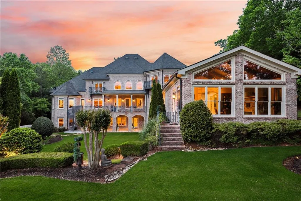 Alpharetta, Georgia 30004, United States, 6 Bedrooms Bedrooms, ,9 BathroomsBathrooms,Residential,Active,125431