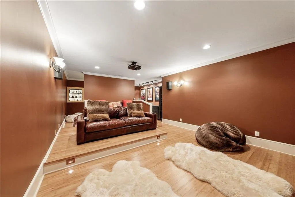 Alpharetta, Georgia 30004, United States, 6 Bedrooms Bedrooms, ,9 BathroomsBathrooms,Residential,Active,125431