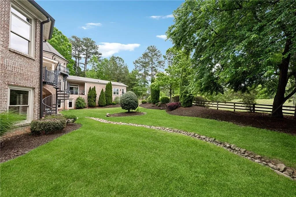 Alpharetta, Georgia 30004, United States, 6 Bedrooms Bedrooms, ,9 BathroomsBathrooms,Residential,Active,125431