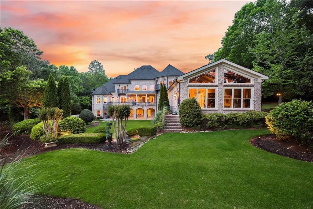 Alpharetta, Georgia 30004, United States, 6 Bedrooms Bedrooms, ,9 BathroomsBathrooms,Residential,Active,125431