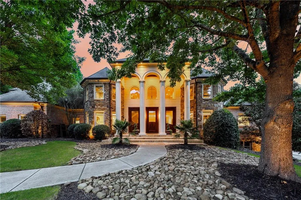 Alpharetta, Georgia 30004, United States, 6 Bedrooms Bedrooms, ,9 BathroomsBathrooms,Residential,Active,125431