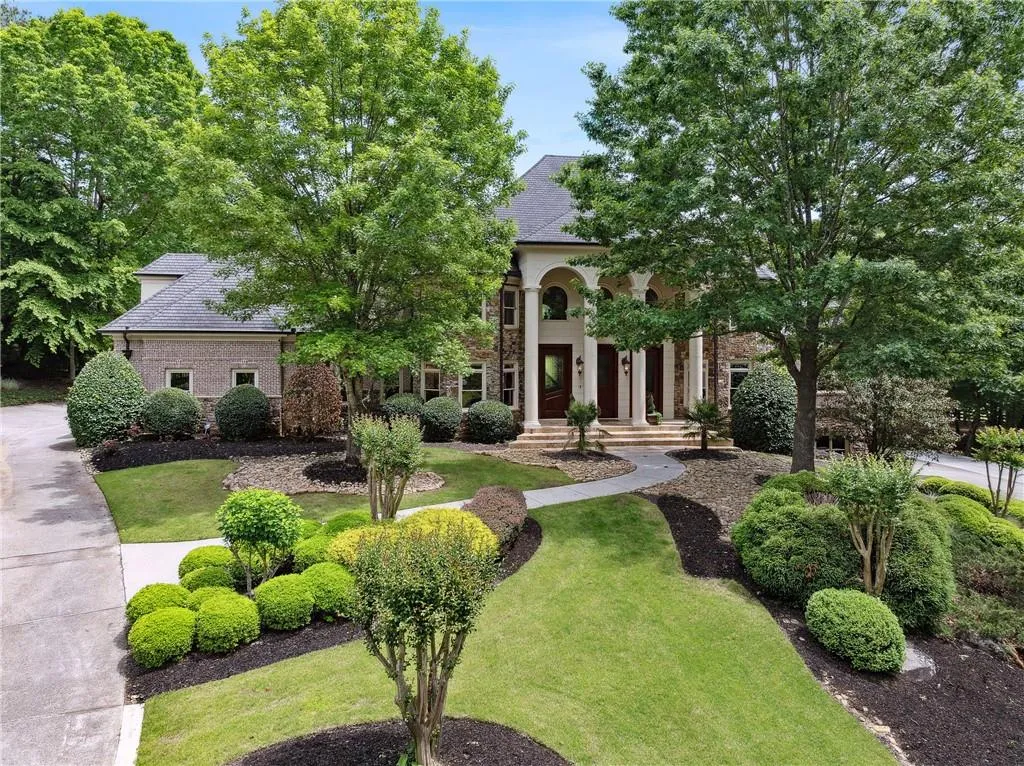 Alpharetta, Georgia 30004, United States, 6 Bedrooms Bedrooms, ,9 BathroomsBathrooms,Residential,Active,125431