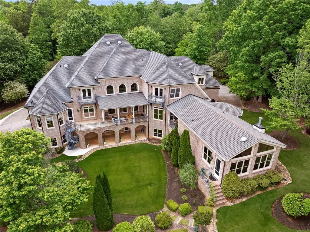 Alpharetta, Georgia 30004, United States, 6 Bedrooms Bedrooms, ,9 BathroomsBathrooms,Residential,Active,125431