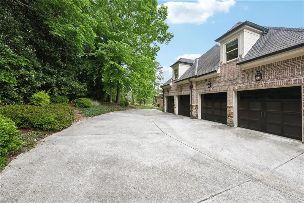 Alpharetta, Georgia 30004, United States, 6 Bedrooms Bedrooms, ,9 BathroomsBathrooms,Residential,Active,125431