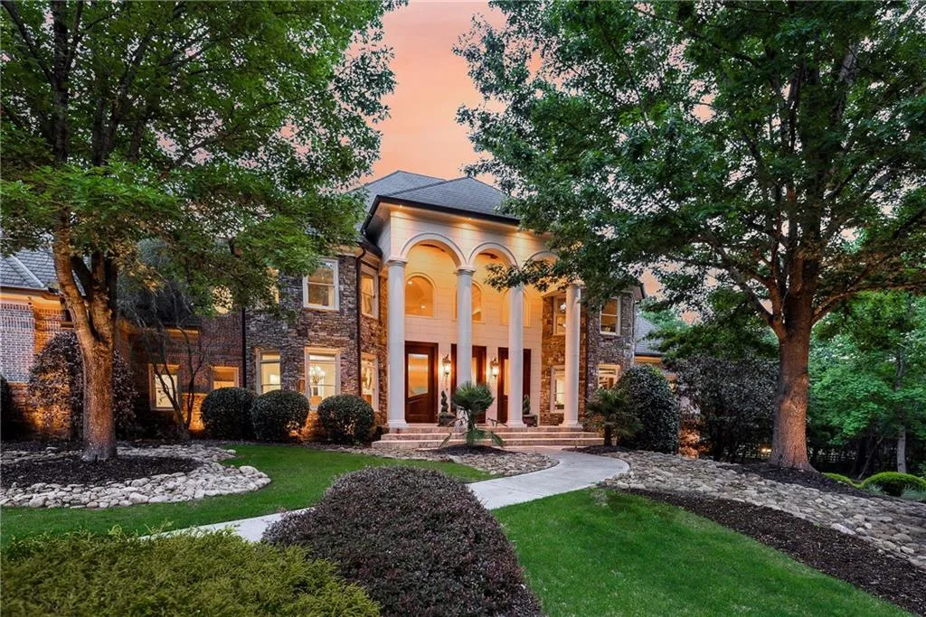 Alpharetta, Georgia 30004, United States, 6 Bedrooms Bedrooms, ,9 BathroomsBathrooms,Residential,Active,125431