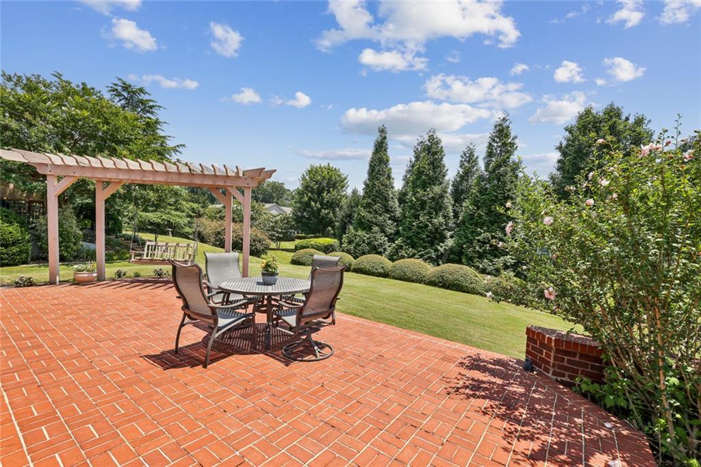 5365 Hidden Hall Road
