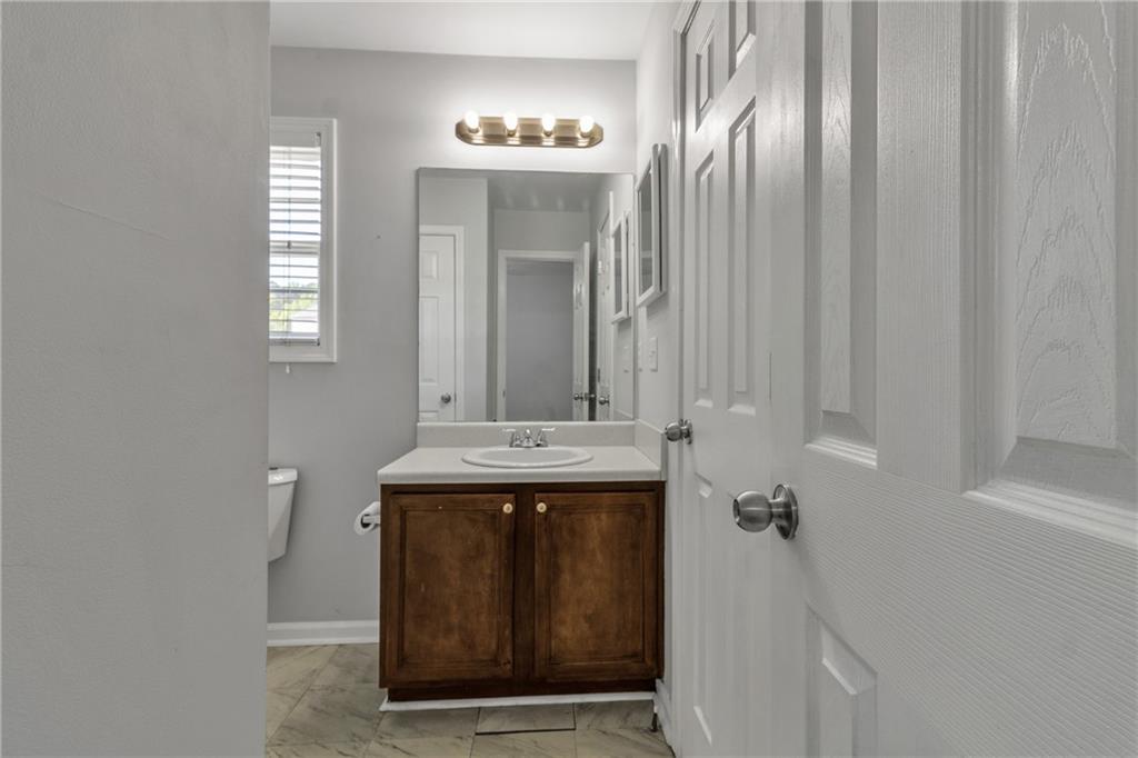 7228 Silverleaf Circle, Fairburn, Georgia image 33