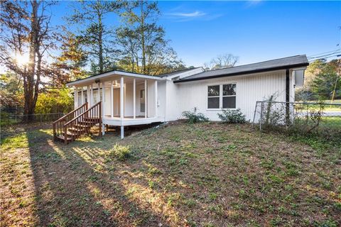 A home in Powder Springs