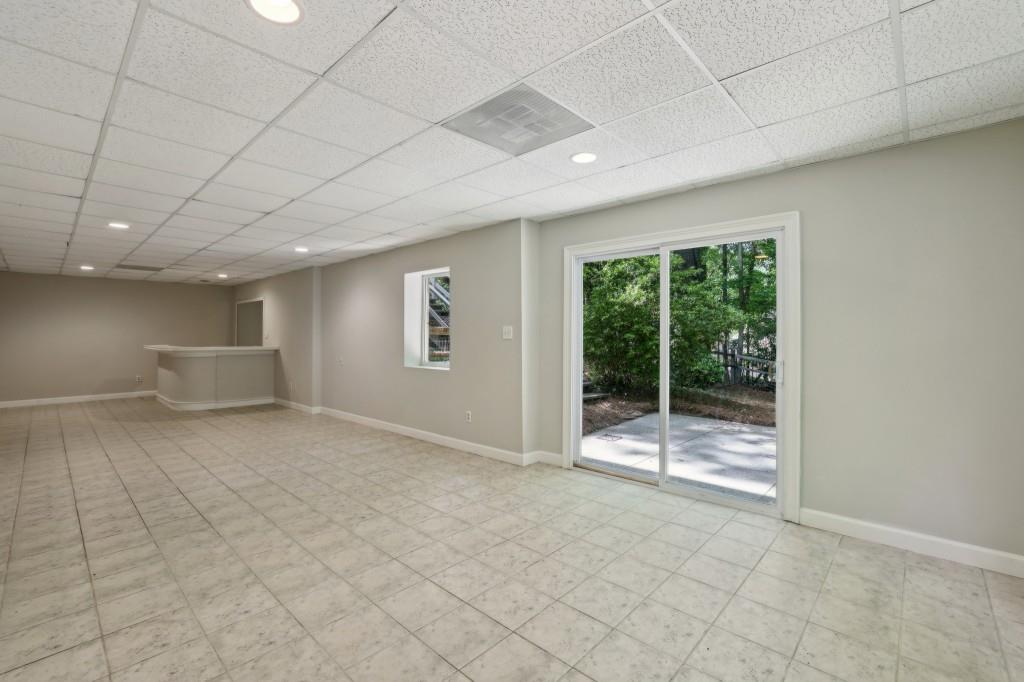 Windward - Residential Lease
