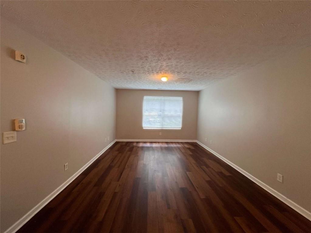 Fairington Park Condominium - Residential