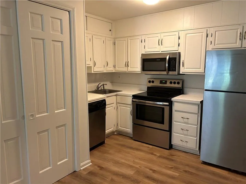 Atlanta, Georgia 30329, United States, ,Commercial,Active,48530