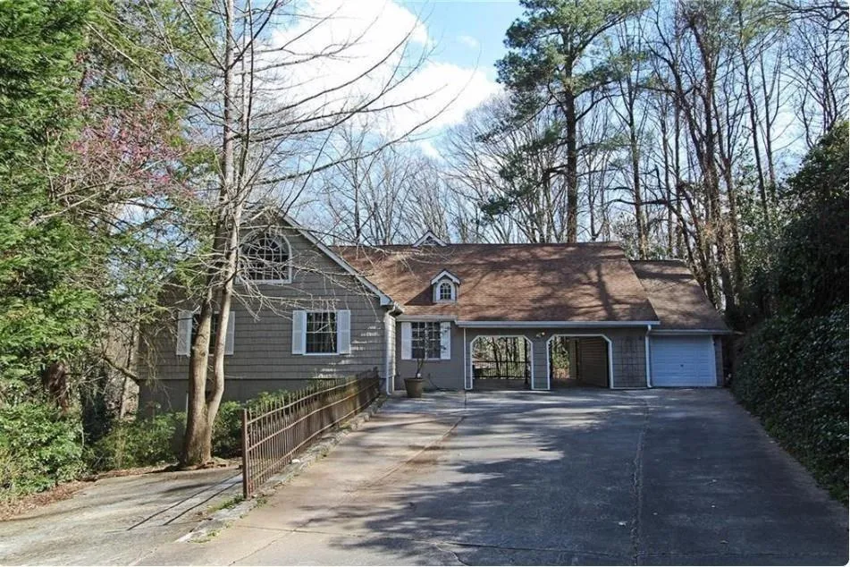 Atlanta, Georgia 30329, United States, ,Commercial,Active,48530 Atlanta, Georgia 30329, United States, ,Commercial,Active,48530