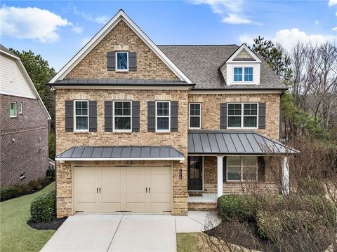 Homes For Sale - 10449 Park Walk Point<br/> Johns Creek, GA 30022