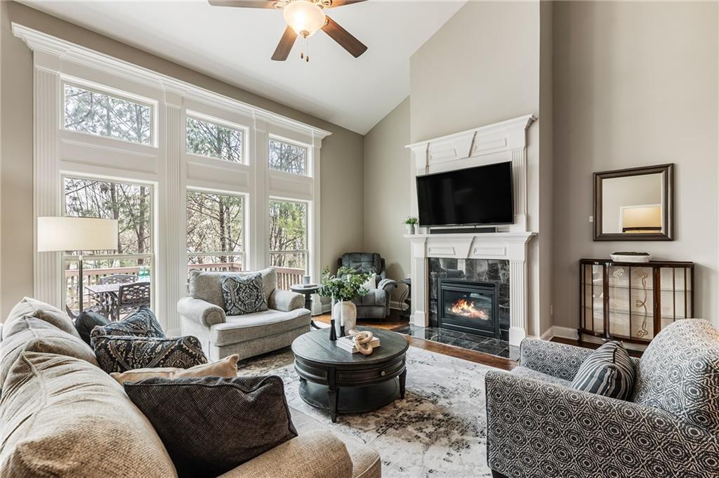 10449 Park Walk Point