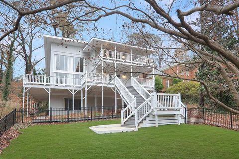 Photo of 4146 Brookview Drive SE, Atlanta, GA 30339 (MLS # 7689998)